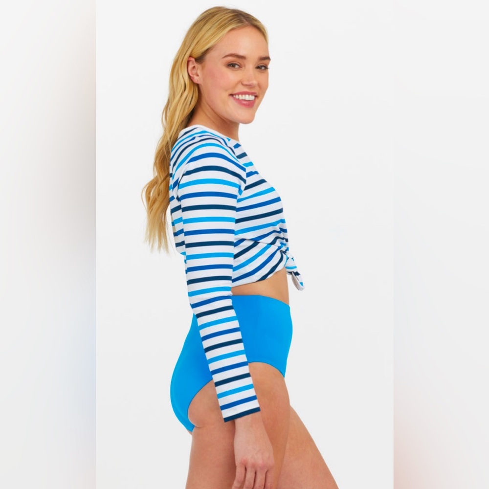 Spanx Long Sleeve Swim Shirt NWT Size M Ocean Strip/Costal Blue - Picture 1 of 7